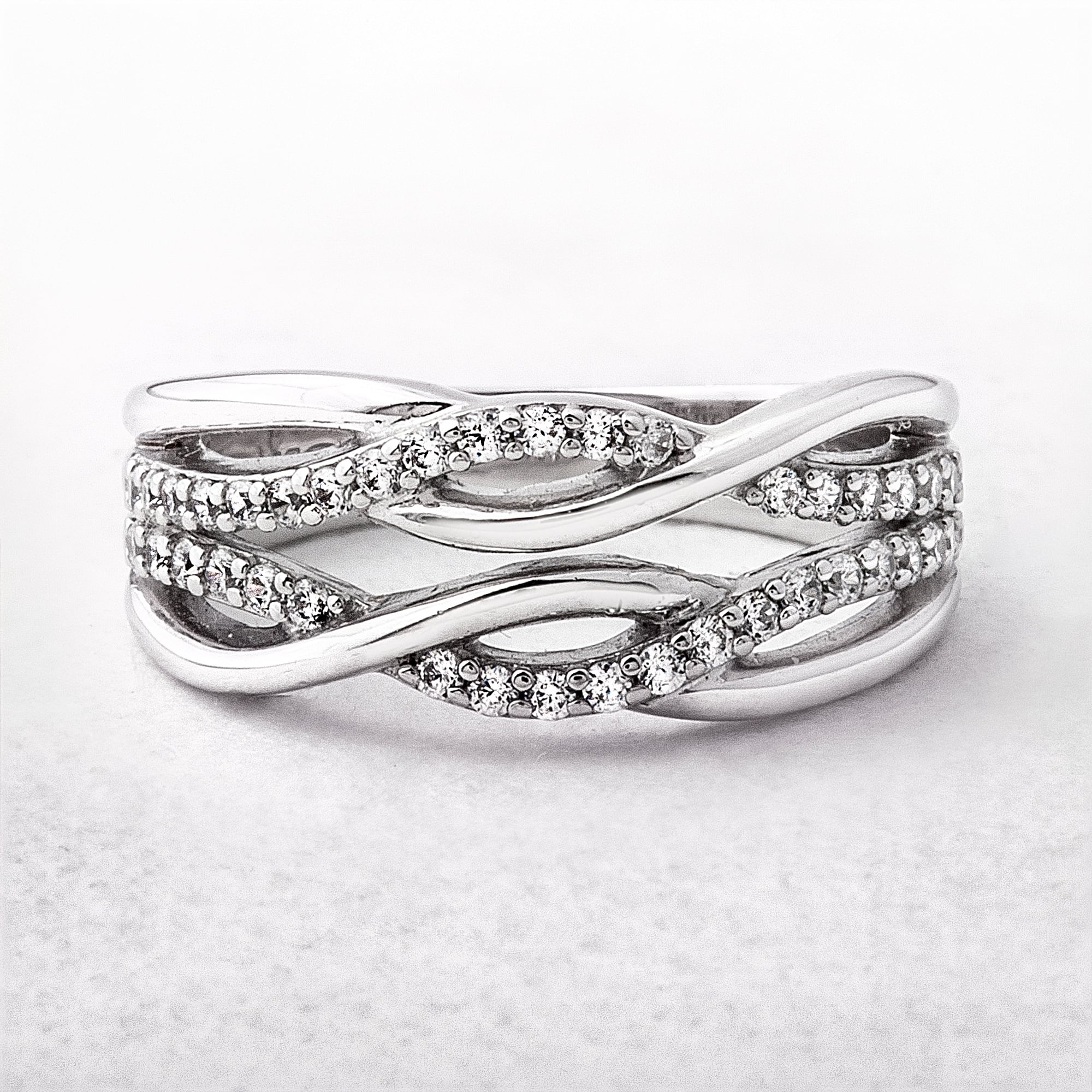Valdo Zeni Interwoven Cubic Zirconia Ring in Sterling Silver
