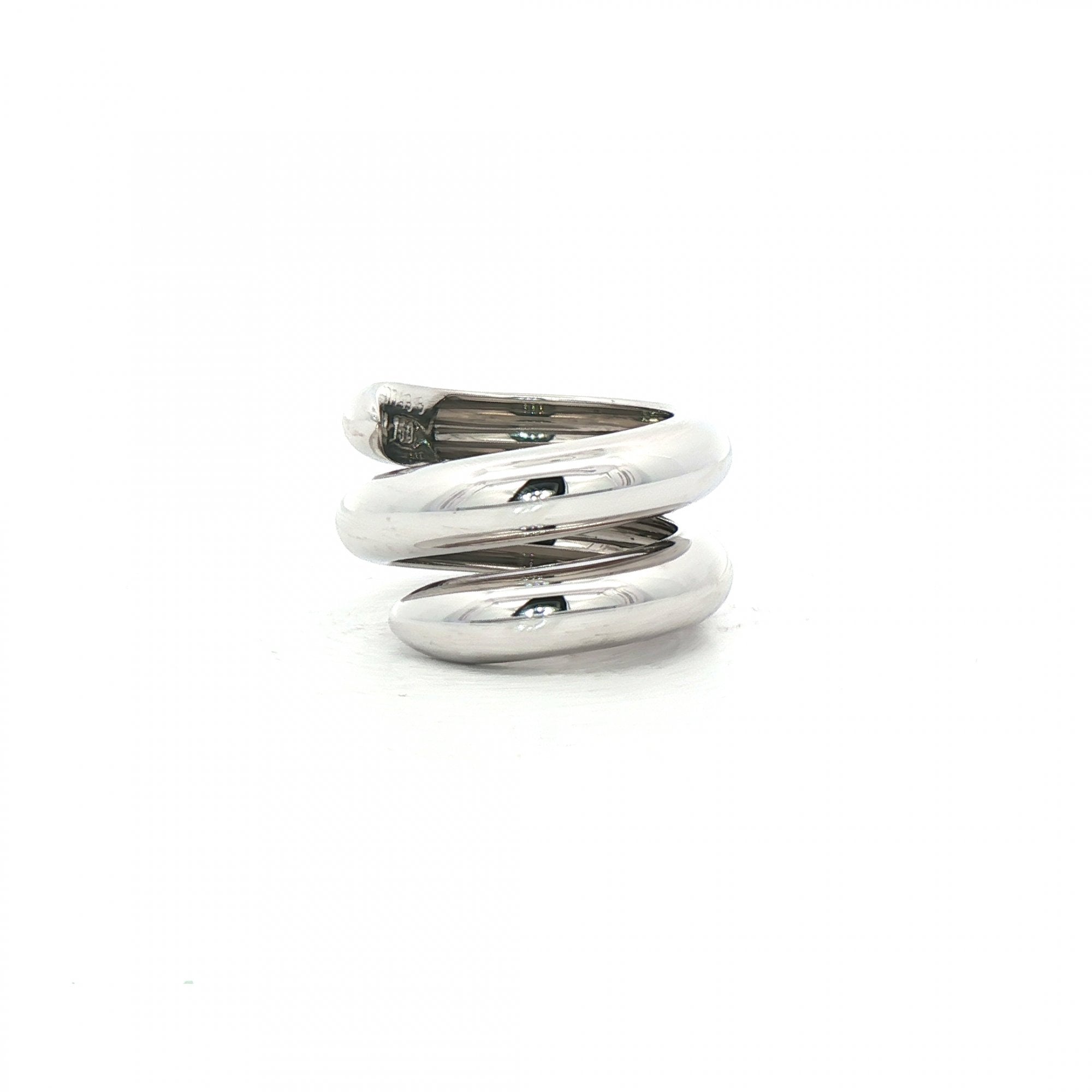 Vintage Chaumet Paris Tango Ring in 18ct White Gold
