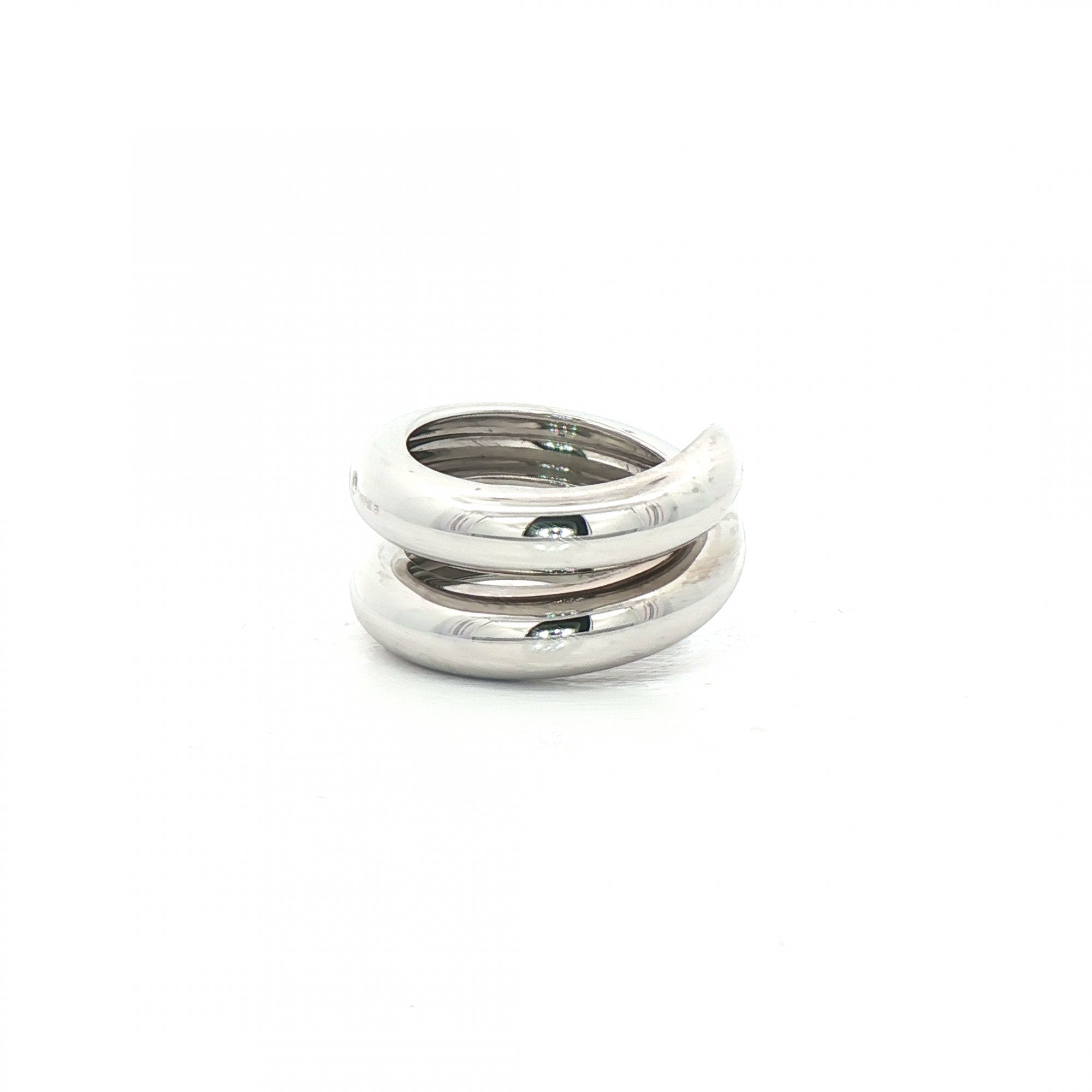 Vintage Chaumet Paris Tango Ring in 18ct White Gold